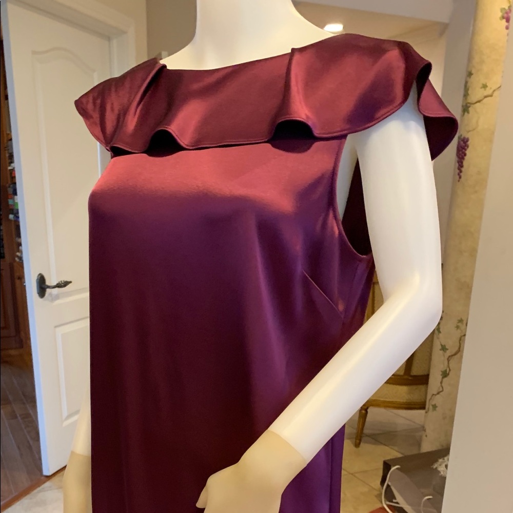 St John Satin Dress 8 NWT